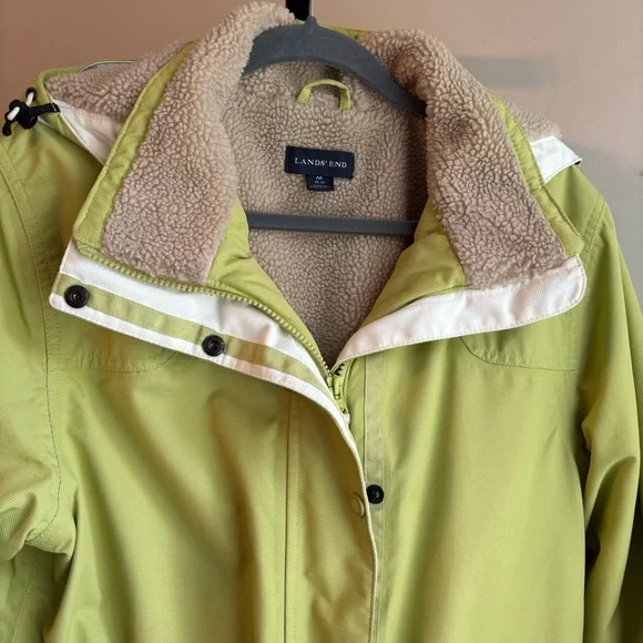 Lands' End Cream Sherpa Lined Jacket - Picture 3 of 10